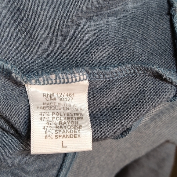 WILDFOX Soft Brushed Beach Bunny V-Neck Jumper Top Teal NEW - Picture 5 of 8